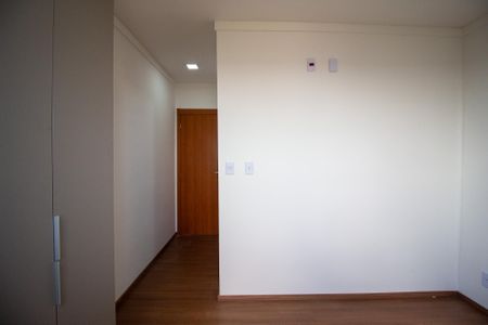 Apartamento para alugar com 57m², 2 quartos e 1 vagaSuíte
