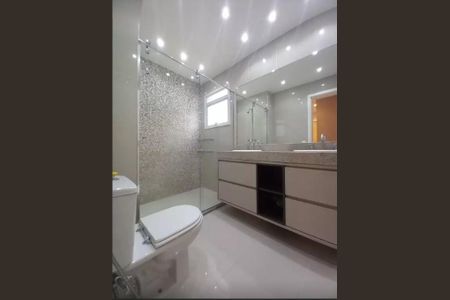 Apartamento à venda com 135m², 3 quartos e 2 vagasBanheiro Social 2