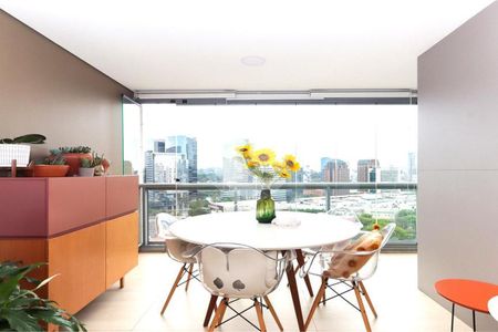 Apartamento à venda com 2 quartos, 78m² em Chácara Santo Antônio (zona Sul), São Paulo