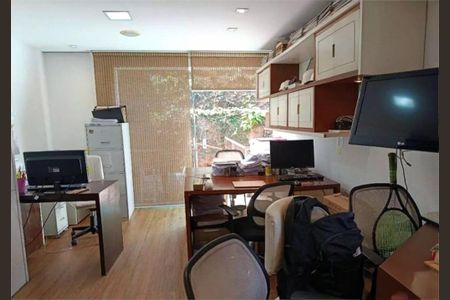 Casa à venda com 3 quartos, 136m² em Jardim Bonfiglioli, São Paulo