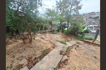 Casa à venda com 1 quarto, 74m² em Vila Campo Grande, São Paulo