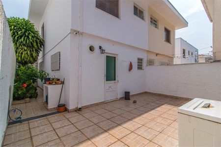 Casa à venda com 161m², 3 quartos e 2 vagas