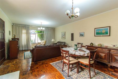 Casa à venda com 3 quartos, 161m² em Santo Amaro, São Paulo