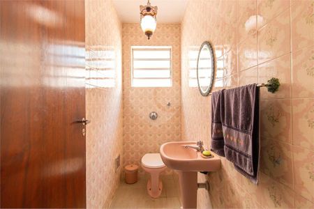 Casa à venda com 161m², 3 quartos e 2 vagas