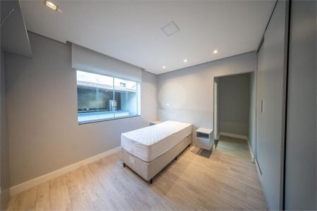 Casa de Condomínio à venda com 3 quartos, 150m² em Vila Gomes Cardim, São Paulo