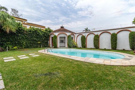 Casa à venda com 350m², 4 quartos e 3 vagas