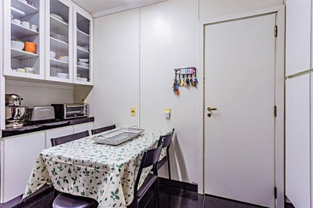 Apartamento à venda com 4 quartos, 173m² em Vila Primavera, São Paulo