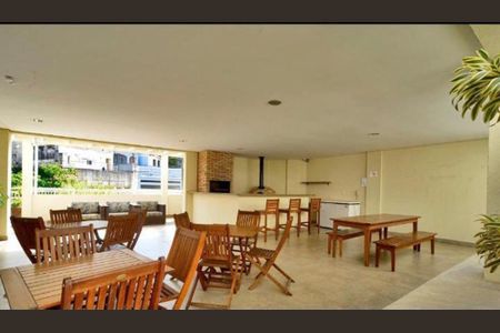 Apartamento à venda com 2 quartos, 62m² em Vila Ipojuca, São Paulo