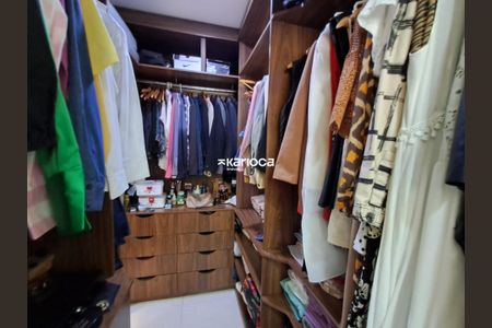 Casa à venda com 2 quartos, 280m² em Tubiacanga, Rio de Janeiro