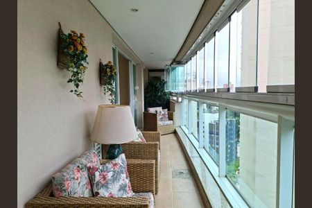 Apartamento à venda com 193m², 4 quartos e 3 vagas