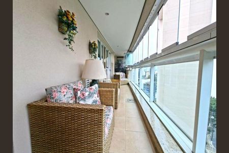 Apartamento à venda com 193m², 4 quartos e 3 vagas