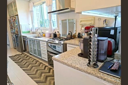 Apartamento à venda com 193m², 4 quartos e 3 vagas