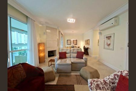 Apartamento à venda com 193m², 4 quartos e 3 vagas