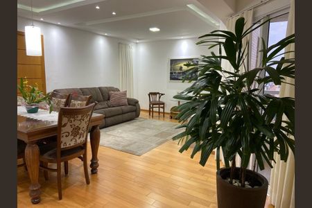 Apartamento à venda com 3 quartos, 153m² em Vila Bastos, Santo André