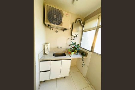 Apartamento à venda com 2 quartos, 65m² em Parque Colonial, São Paulo