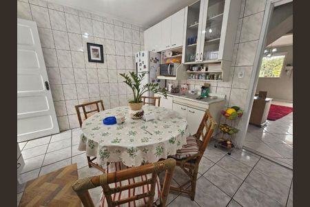 Casa à venda com 2 quartos, 97m² em Caxingui, São Paulo