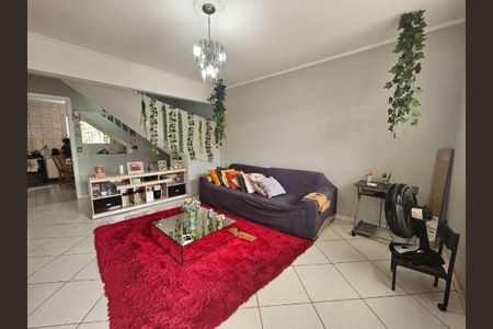 Casa à venda com 2 quartos, 97m² em Caxingui, São Paulo