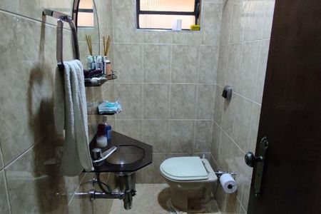 Casa à venda com 3 quartos, 155m² em Vila Indiana, São Paulo