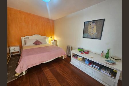 Casa à venda com 340m², 3 quartos e 2 vagas