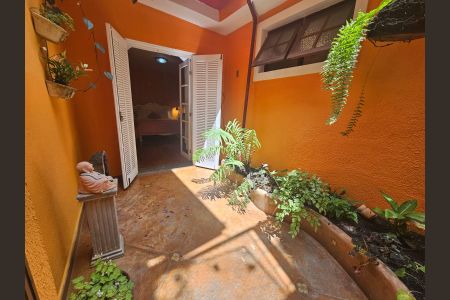 Casa à venda com 340m², 3 quartos e 2 vagas