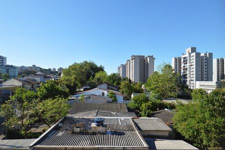 Vista da Sala de apartamento à venda com 1 quarto, 28m² em Jardim Lindóia, Porto Alegre