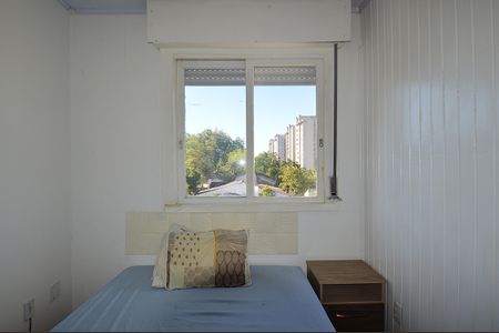 Quarto de apartamento à venda com 1 quarto, 28m² em Jardim Lindóia, Porto Alegre