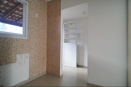 Casa de condomínio para alugar com 56m², 2 quartos e 1 vagaCozinha