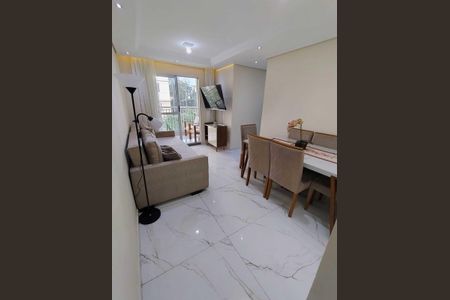 Sala de apartamento à venda com 3 quartos, 61m² em Vila Endres, Guarulhos