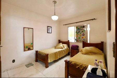 Foto 09 de casa à venda com 5 quartos, 196m² em Vila Maria Alta, São Paulo