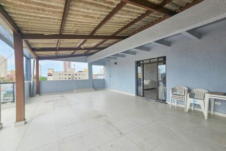 Apartamento para alugar com 156m², 2 quartos e 1 vaga Apartamento para alugar com 156m², 2 quartos e 1 vagaVaranda