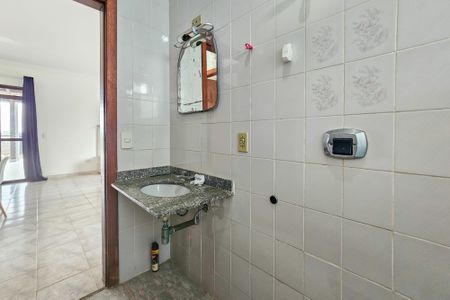 Apartamento para alugar com 156m², 2 quartos e 1 vaga Apartamento para alugar com 156m², 2 quartos e 1 vagaBanheiro