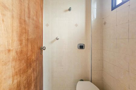 Apartamento para alugar com 156m², 2 quartos e 1 vaga Apartamento para alugar com 156m², 2 quartos e 1 vagaBanheiro de serviço