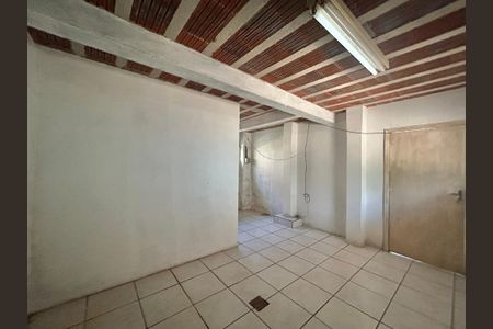 Casa à venda com 70m², 3 quartos e 1 vaga Casa à venda com 70m², 3 quartos e 1 vagaSalaSala