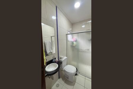 Casa à venda com 202m², 4 quartos e 6 vagas Casa à venda com 202m², 4 quartos e 6 vagasCasa 2 - Suite Banheiro