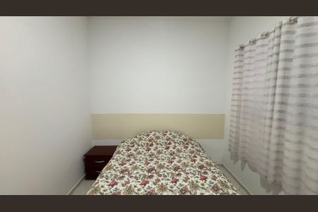 Casa à venda com 202m², 4 quartos e 6 vagas Casa à venda com 202m², 4 quartos e 6 vagasCasa 2 - Quarto