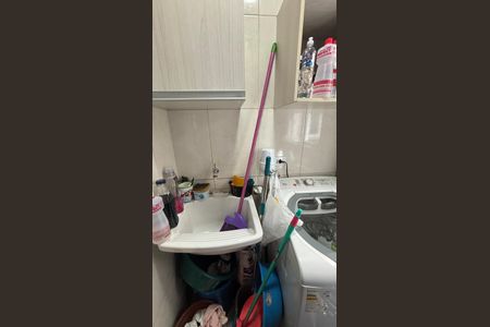 Casa à venda com 202m², 4 quartos e 6 vagas Casa à venda com 202m², 4 quartos e 6 vagasCasa 1 - Area de Serviço