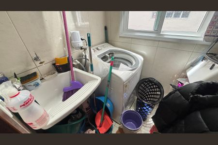 Casa à venda com 202m², 4 quartos e 6 vagas Casa à venda com 202m², 4 quartos e 6 vagasCasa 1 - Area de Serviço