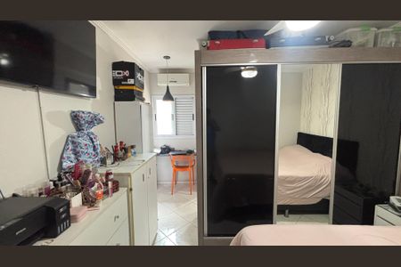 Casa à venda com 202m², 4 quartos e 6 vagas Casa à venda com 202m², 4 quartos e 6 vagasCasa 1 - Suite