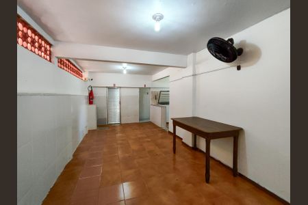 Apartamento à venda com 65m², 3 quartos e sem vagaÁrea comum - Salão de festas