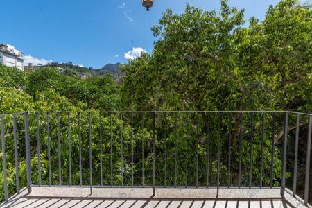 Sala Varanda de apartamento à venda com 2 quartos, 75m² em Tijuca, Rio de Janeiro