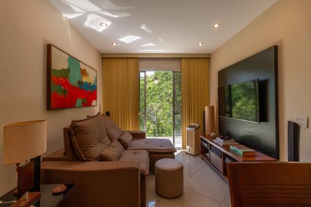 Apartamento à venda com 75m², 2 quartos e 1 vagaSala