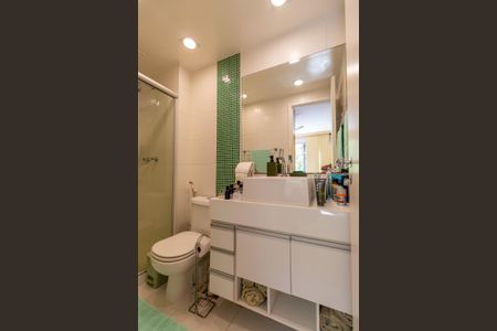 Apartamento à venda com 75m², 2 quartos e 1 vagaBanheiro Suite