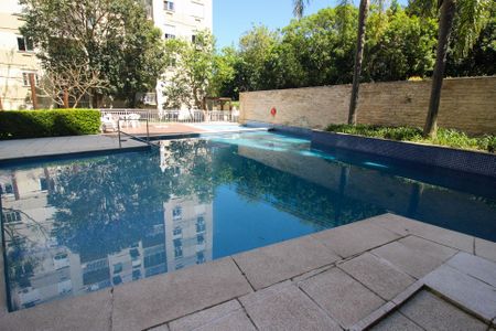 Apartamento à venda com 56m², 2 quartos e 1 vaga Apartamento à venda com 56m², 2 quartos e 1 vagaÁrea comum - Piscina