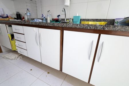 Apartamento para alugar com 67m², 2 quartos e 2 vagas Apartamento para alugar com 67m², 2 quartos e 2 vagasCozinha