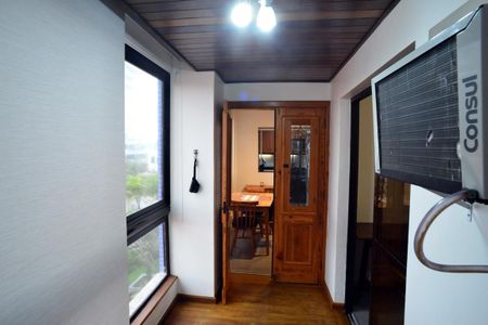 Apartamento para alugar com 80m², 2 quartos e 1 vaga Apartamento para alugar com 80m², 2 quartos e 1 vagaVaranda