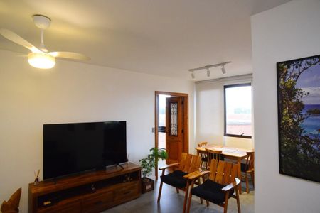 Apartamento para alugar com 80m², 2 quartos e 1 vaga Apartamento para alugar com 80m², 2 quartos e 1 vagaSala