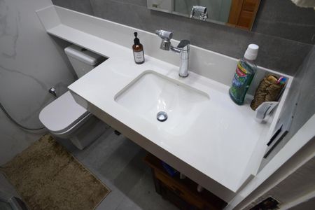 Apartamento para alugar com 80m², 2 quartos e 1 vaga Apartamento para alugar com 80m², 2 quartos e 1 vagaBanheiro Suíte