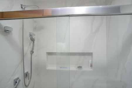 Apartamento para alugar com 80m², 2 quartos e 1 vaga Apartamento para alugar com 80m², 2 quartos e 1 vagaBanheiro Suíte