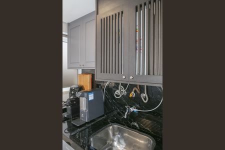 Apartamento à venda com 79m², 2 quartos e 2 vagasCozinha e Área de Serviço