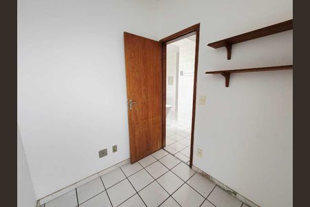 Quarto 2 de apartamento para alugar com 2 quartos, 85m² em Buritis, Belo Horizonte